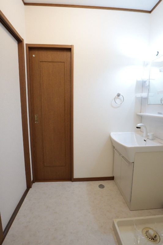 �y���ʏ��z�@