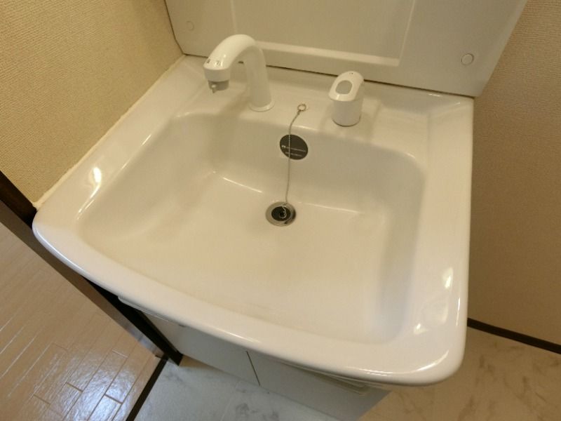 �y���ʏ��z�@�V�����v�[�h���b�T