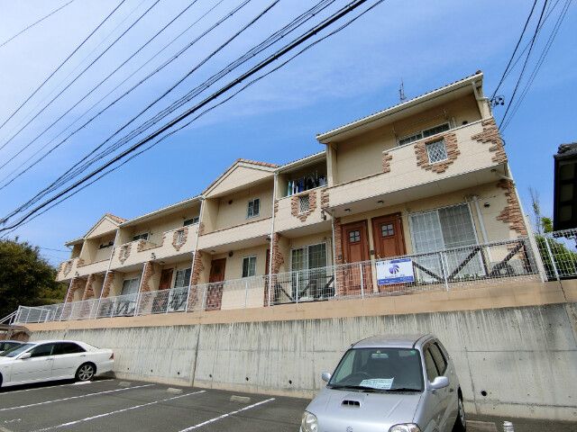 ���u���A�E�W�F���Z�C�g�̌����O��