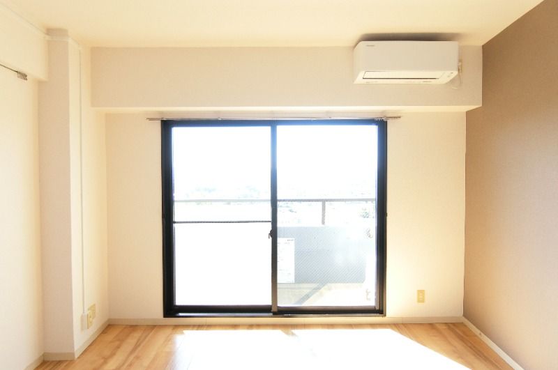 �y���ԁE���r���O�z�@���^�C�v