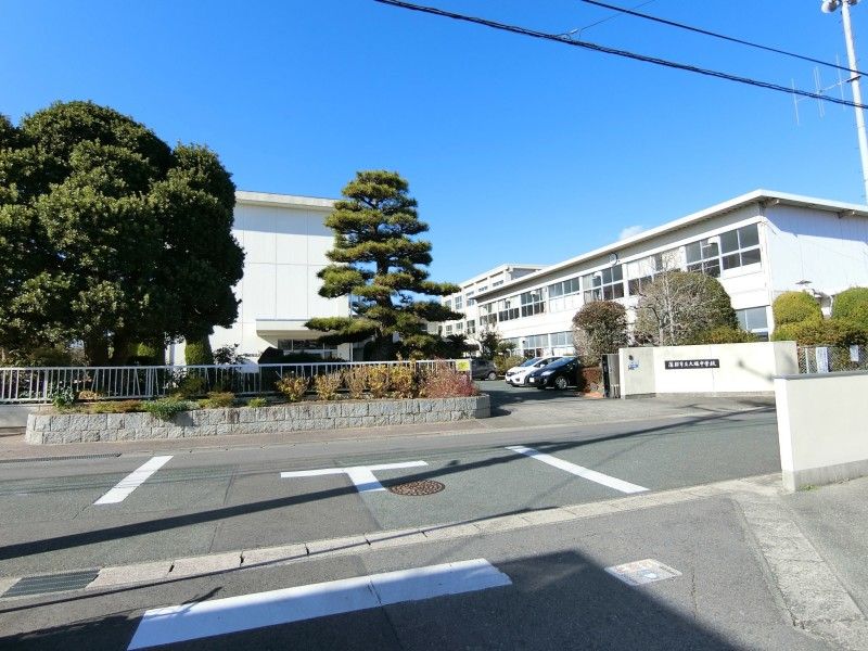 �y���Ӂz�@���S�s����˒��w�Z