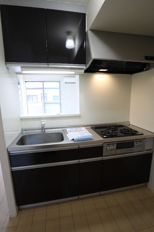 �y�L�b�`���z�@