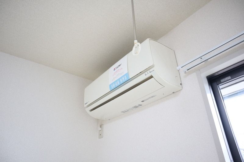 �y���̑��ݔ��z�@�G�A�R��2��