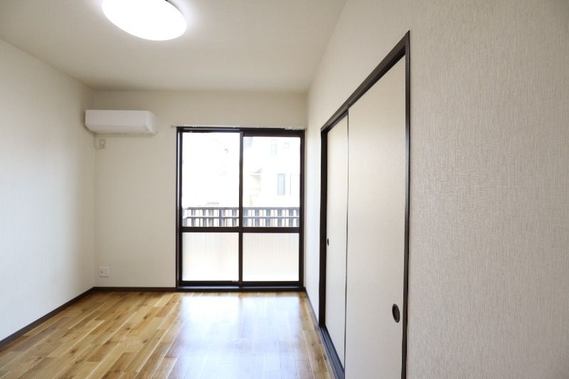 �y���̑������E�X�y�[�X�z�@