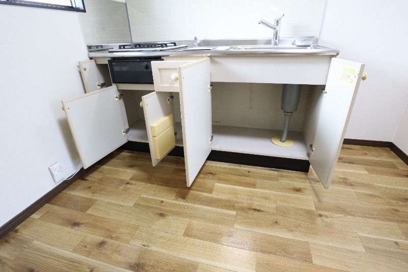 �y�L�b�`���z�@