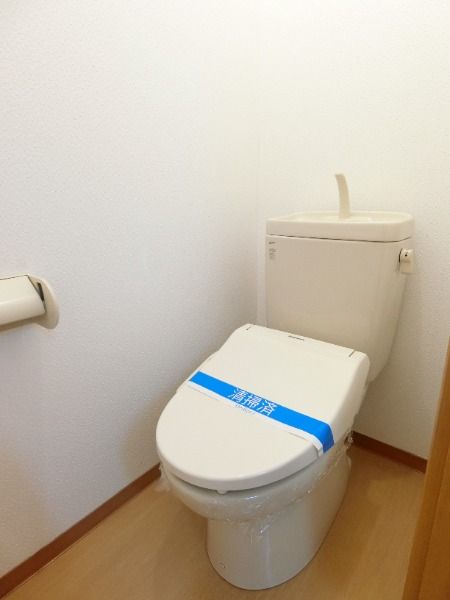 �y�g�C���z�@