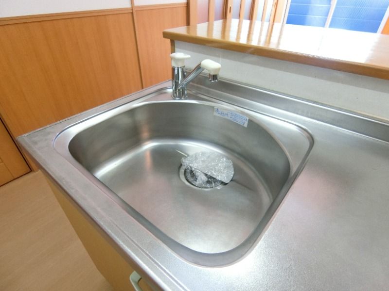 �y�L�b�`���z�@