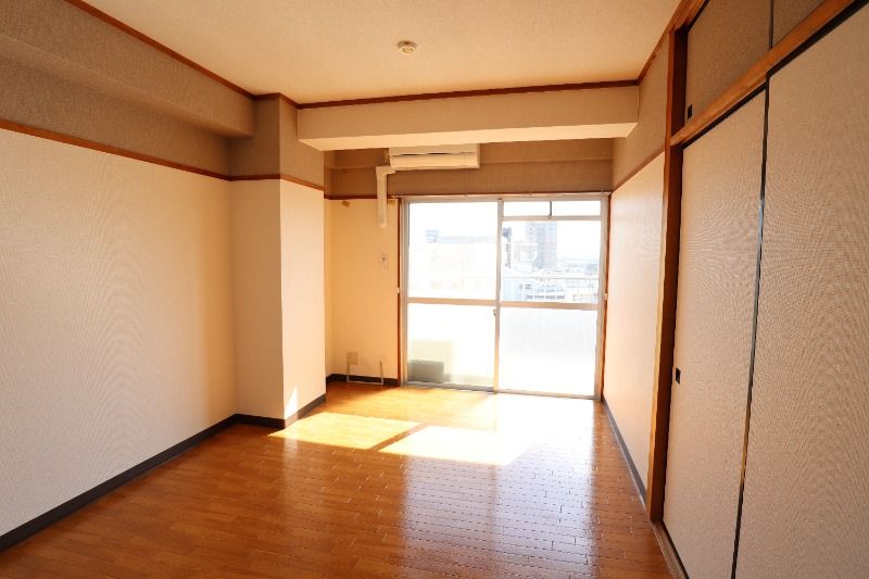 �y���̑������E�X�y�[�X�z�@