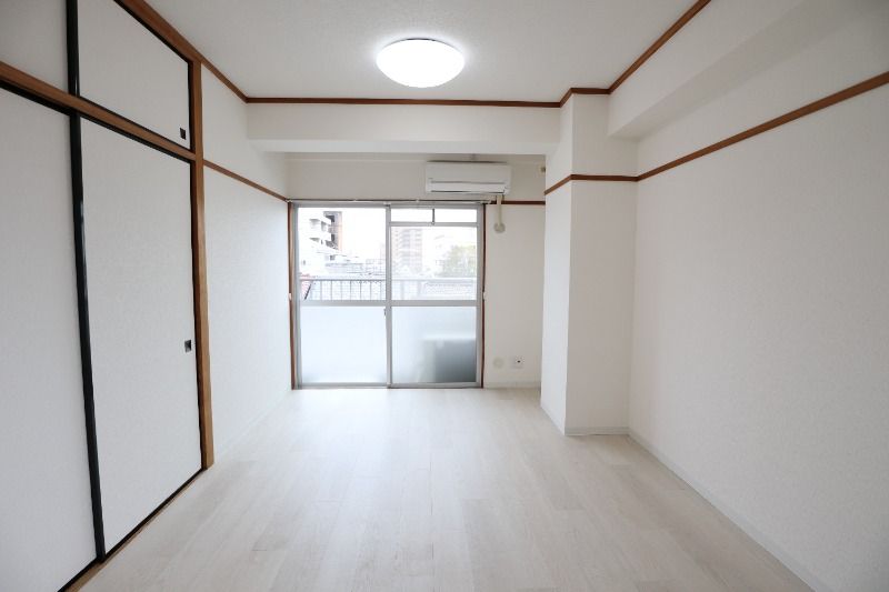 �y���̑������E�X�y�[�X�z�@