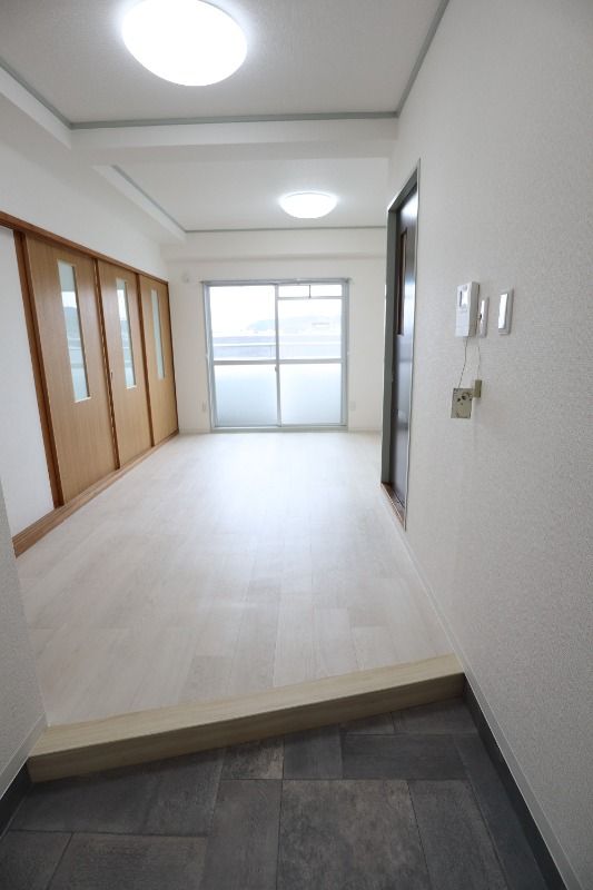 �y���ցz�@