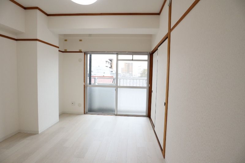 �y���̑������E�X�y�[�X�z�@