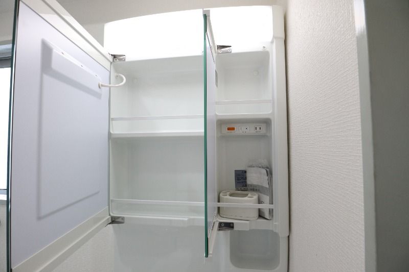 �y���ʏ��z�@