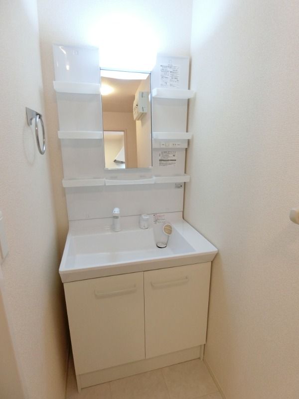 �y���ʏ��z�@���^�C�v