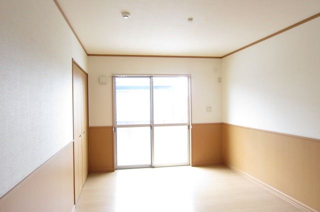 �y���̑������E�X�y�[�X�z�@