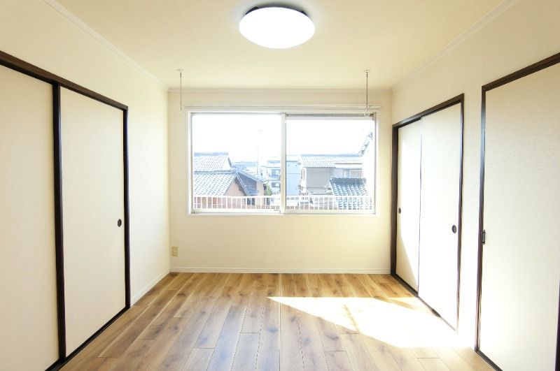 �y���̑������E�X�y�[�X�z�@