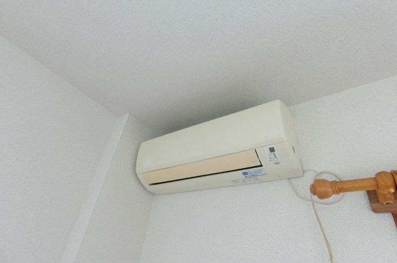 �y���̑��ݔ��z�@�G�A�R��2��