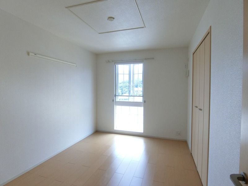 �y���̑������E�X�y�[�X�z�@