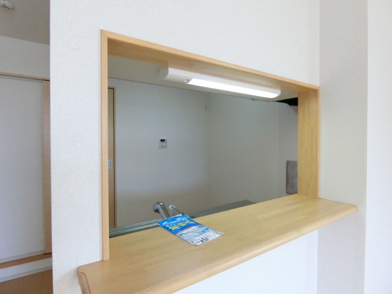 �y�L�b�`���z�@