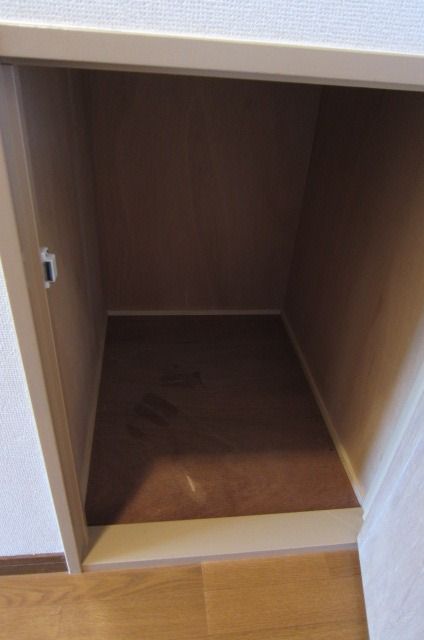 �y���[�z�@�K�i�����[