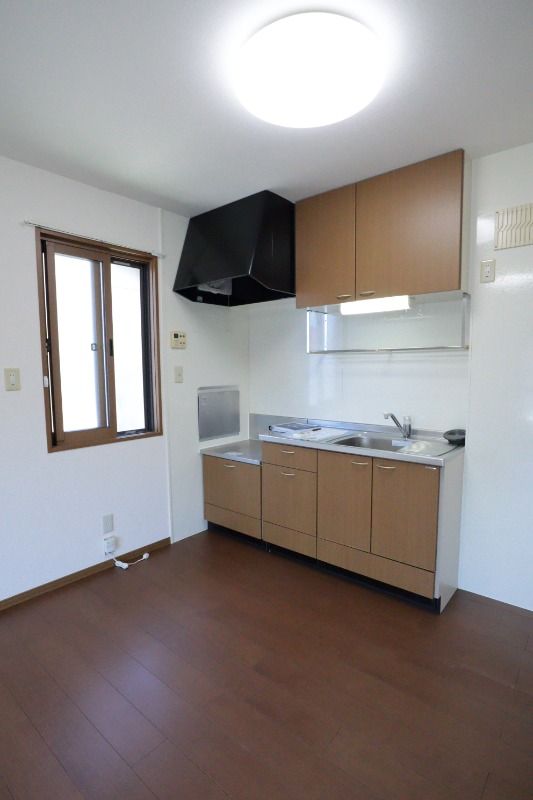 �y�L�b�`���z�@