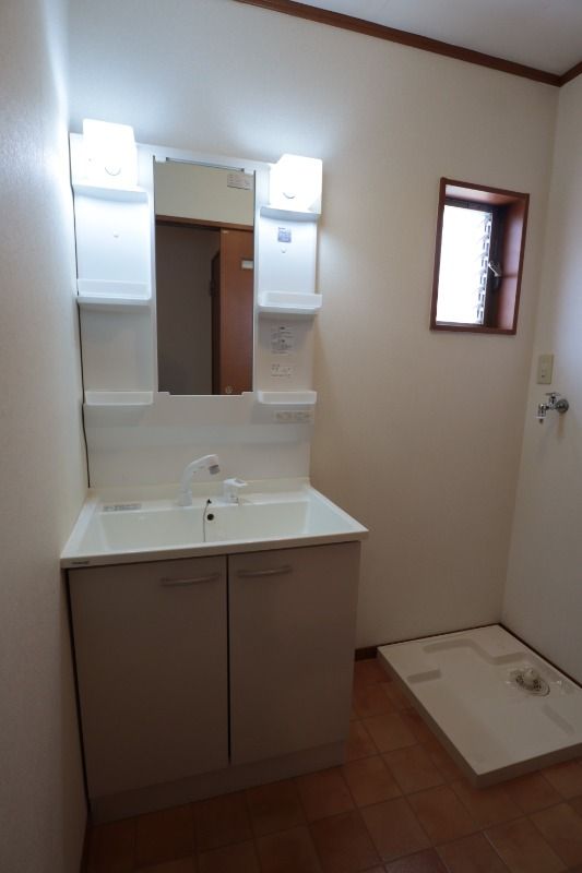 �y���ʏ��z�@