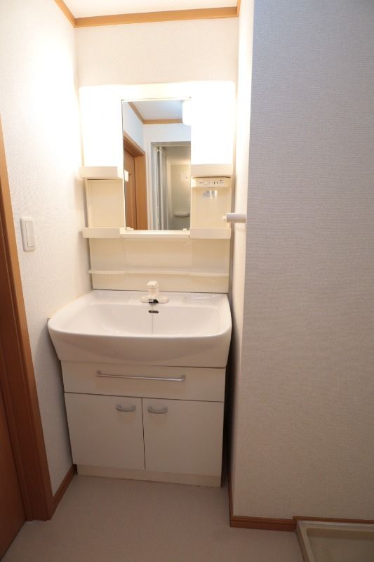 �y���ʏ��z�@