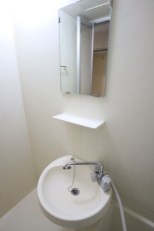 �y���ʏ��z�@���^�C�v