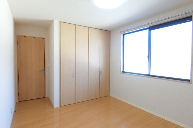 �y���̑������E�X�y�[�X�z�@