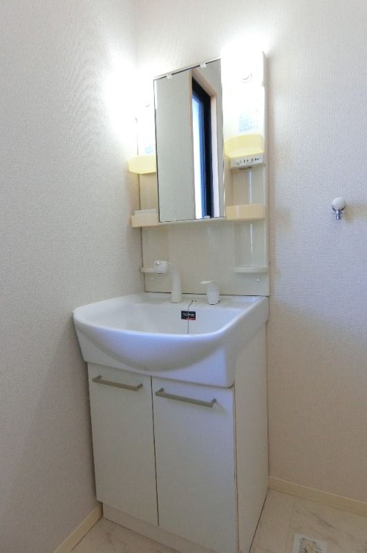 �y���ʏ��z�@