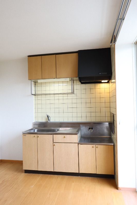 �y�L�b�`���z�@