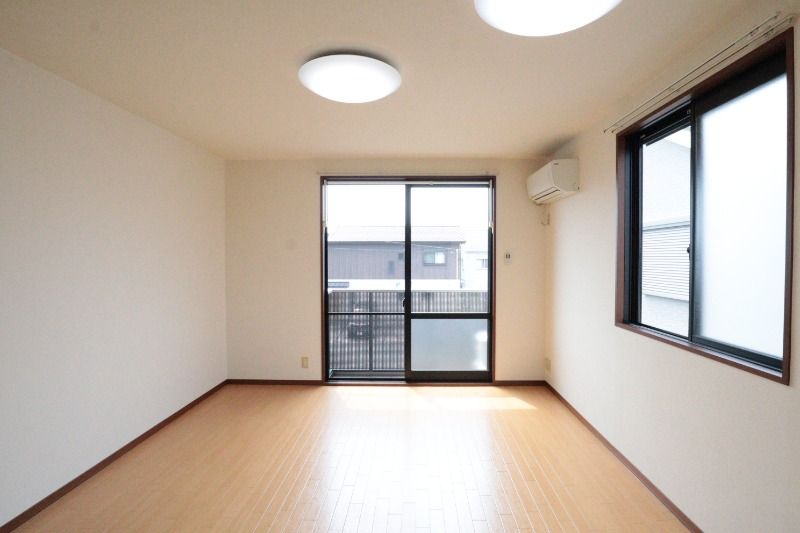 �y���ԁE���r���O�z�@���^�C�v�@