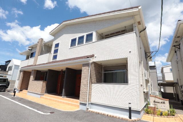 �Z���[�iA�̌����O��