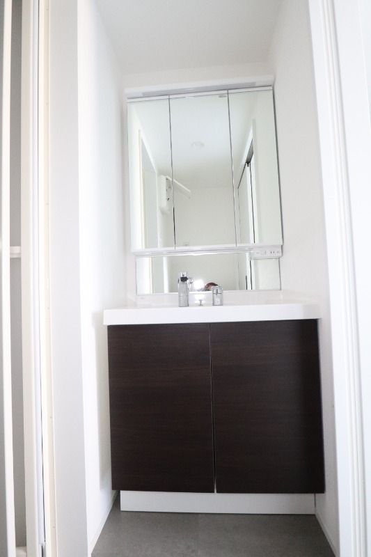 �y���ʏ��z�@