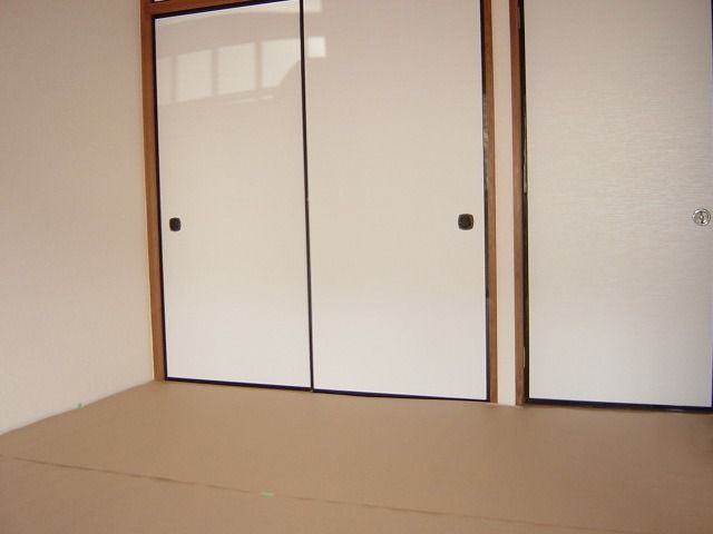 y̑EXy[Xz@