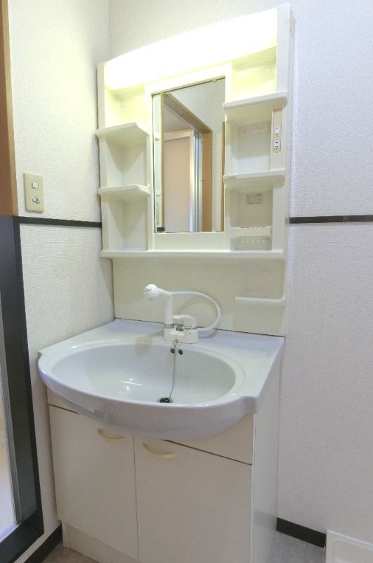 �y���ʏ��z�@