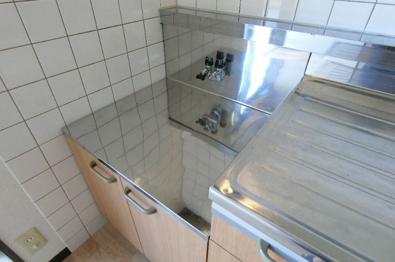 �y�L�b�`���z�@