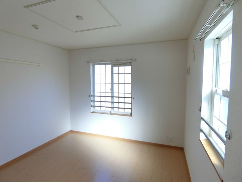 �y���̑������E�X�y�[�X�z�@