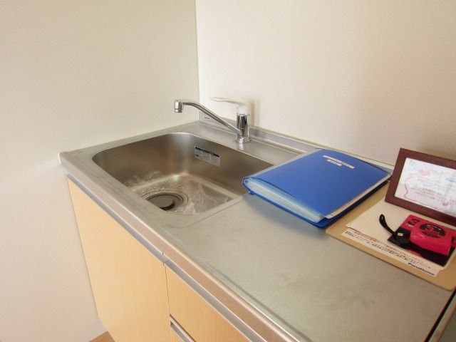 �y�L�b�`���z�@