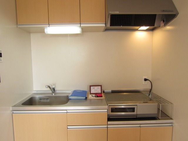 �y�L�b�`���z�@