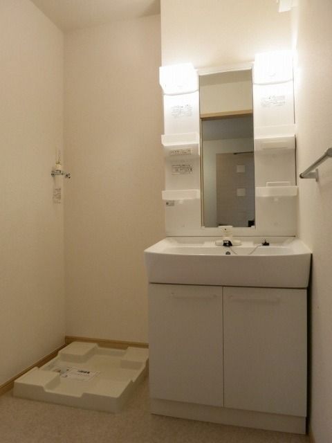 �y���ʏ��z�@