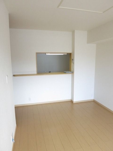 �y���̑������E�X�y�[�X�z�@