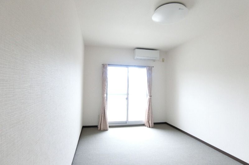 �y���ԁE���r���O�z�@���^�C�v