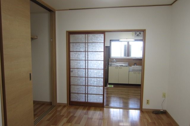 �y���̑������E�X�y�[�X�z�@���^�C�v