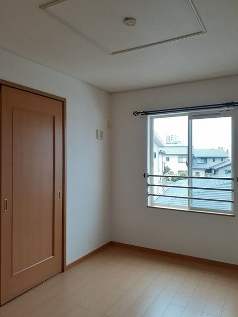 �y���̑������E�X�y�[�X�z�@