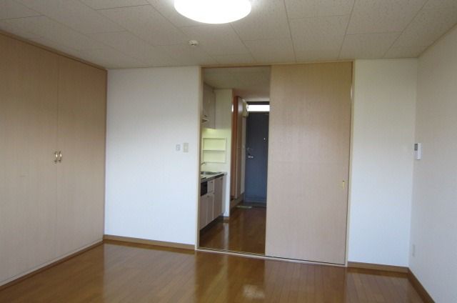 �y���̑������E�X�y�[�X�z�@