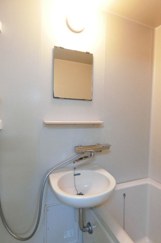 �y���ʏ��z�@