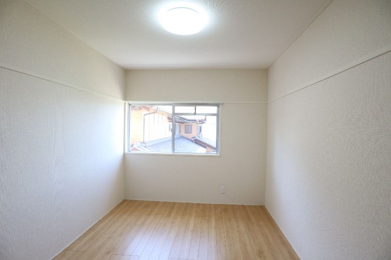 �y���̑������E�X�y�[�X�z�@