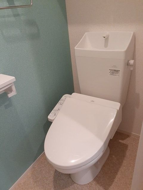 �y�g�C���z�@