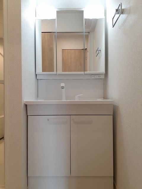 �y���ʏ��z�@