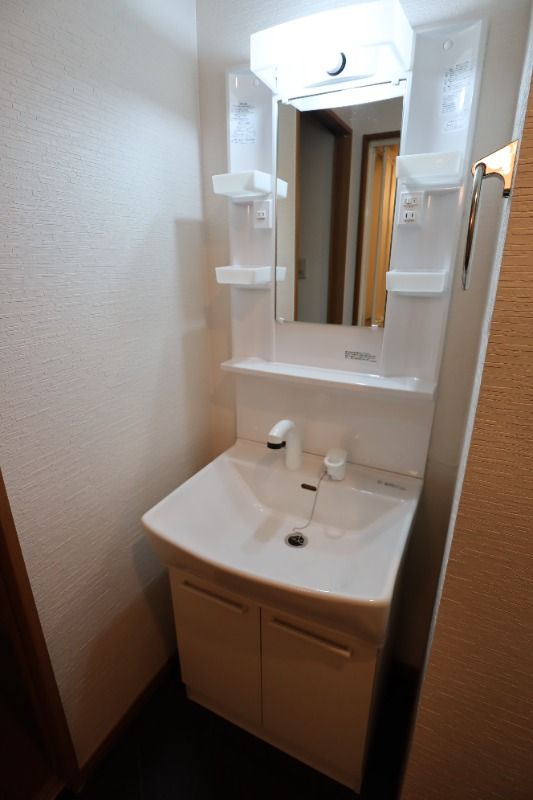 �y���ʏ��z�@